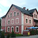 Akme Bed & Breakfast