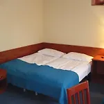 Nocleg ze śniadaniem Akme 3*