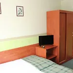 Nocleg ze śniadaniem Akme 3*