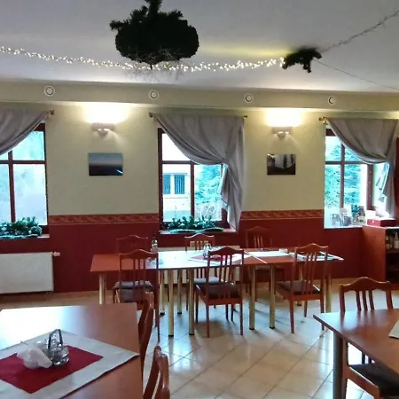 住宿加早餐酒店 Akme Stronie Śląskie