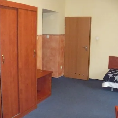 فندق مبيت وإفطار Akme 3*