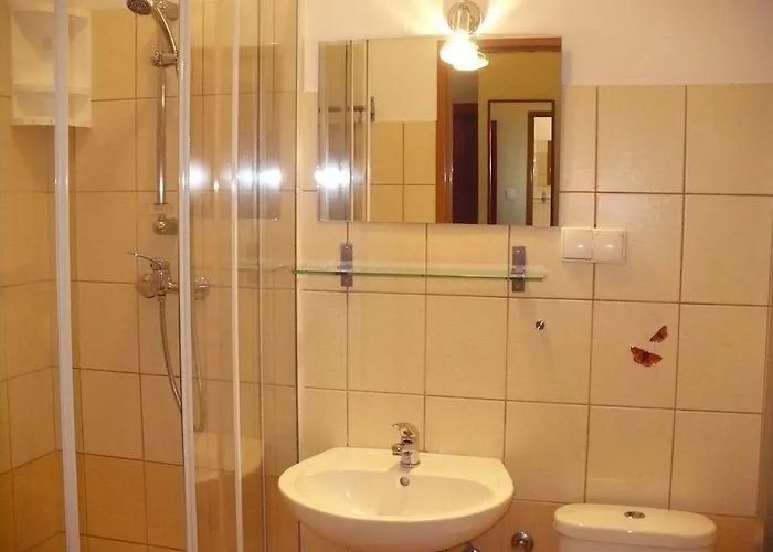 住宿加早餐酒店 Akme Stronie Śląskie