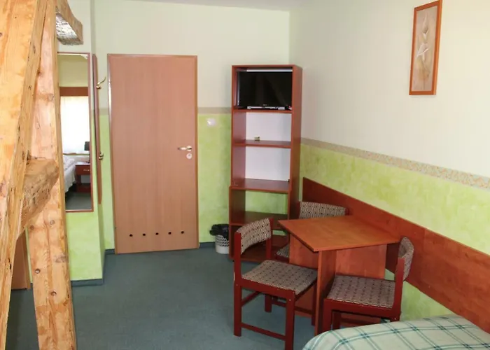 住宿加早餐酒店 Akme Stronie Śląskie