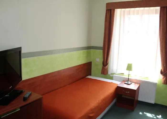 住宿加早餐酒店 Akme 3*